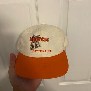 Retro hooters Daytona beach hat SnapBack